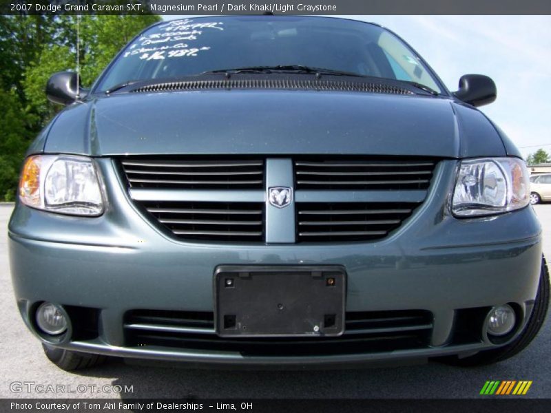 Magnesium Pearl / Dark Khaki/Light Graystone 2007 Dodge Grand Caravan SXT