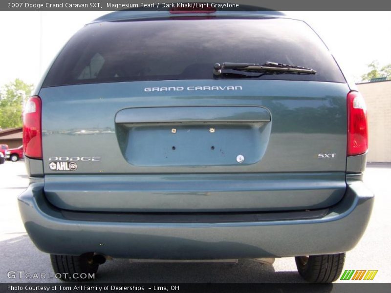 Magnesium Pearl / Dark Khaki/Light Graystone 2007 Dodge Grand Caravan SXT