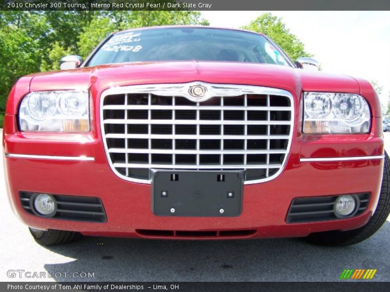 Inferno Red Crystal Pearl / Dark Slate Gray 2010 Chrysler 300 Touring