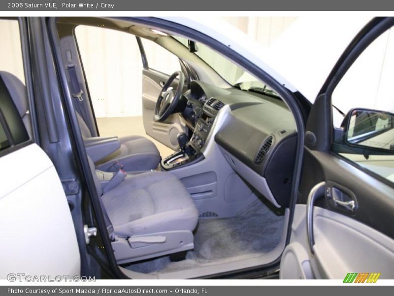 Polar White / Gray 2006 Saturn VUE