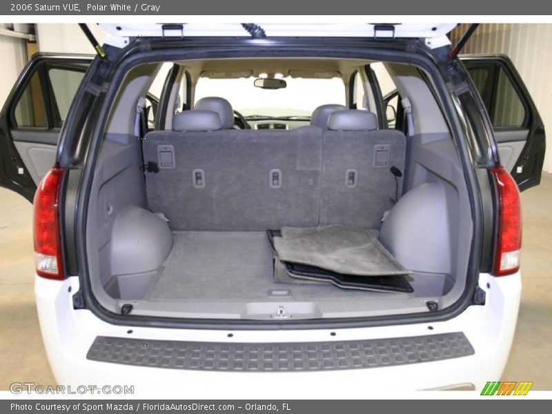 Polar White / Gray 2006 Saturn VUE