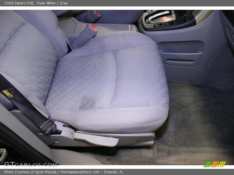 Polar White / Gray 2006 Saturn VUE