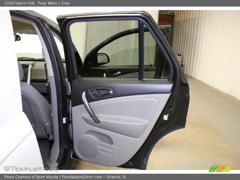 Polar White / Gray 2006 Saturn VUE