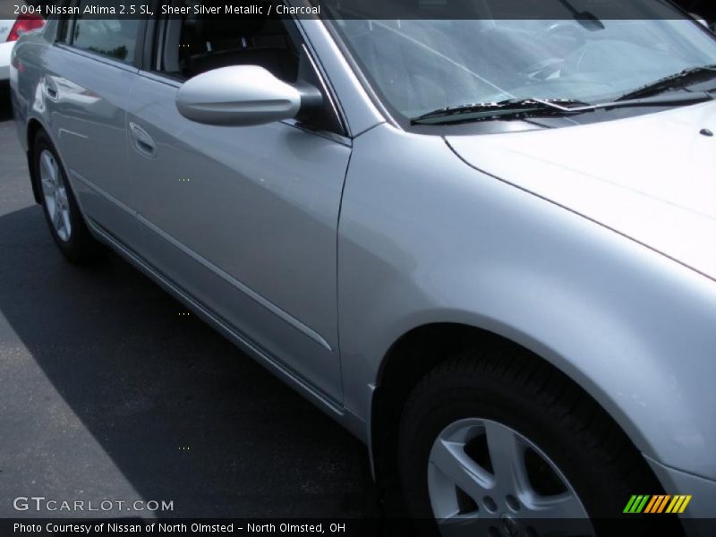 Sheer Silver Metallic / Charcoal 2004 Nissan Altima 2.5 SL