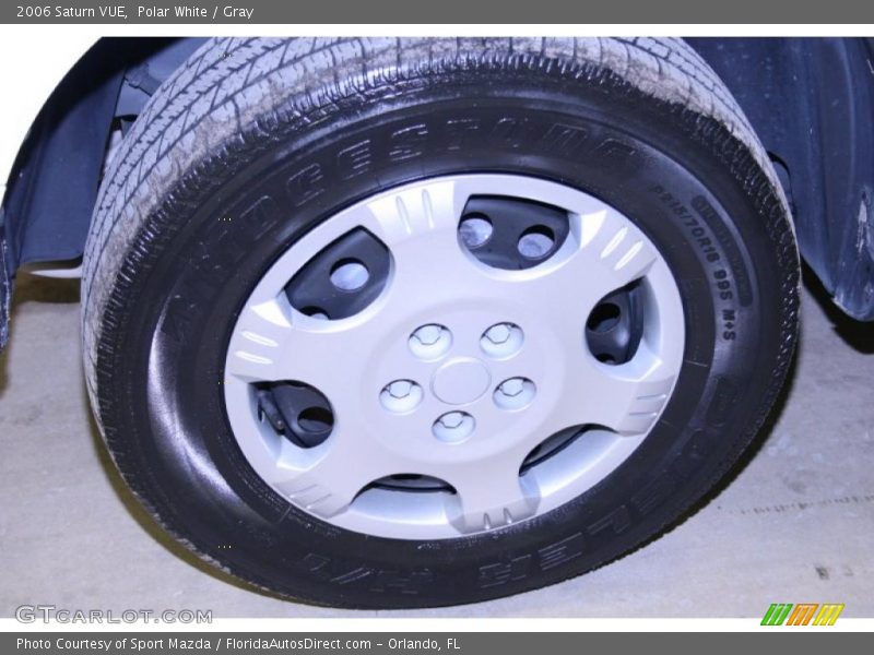 Polar White / Gray 2006 Saturn VUE