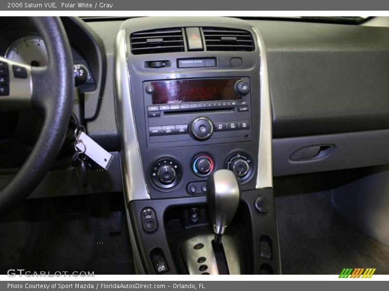 Polar White / Gray 2006 Saturn VUE