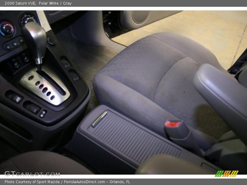 Polar White / Gray 2006 Saturn VUE