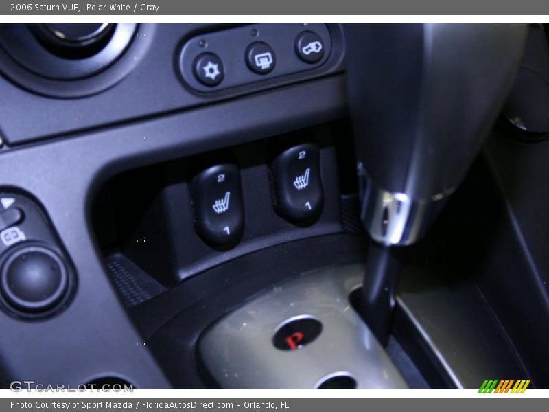Polar White / Gray 2006 Saturn VUE