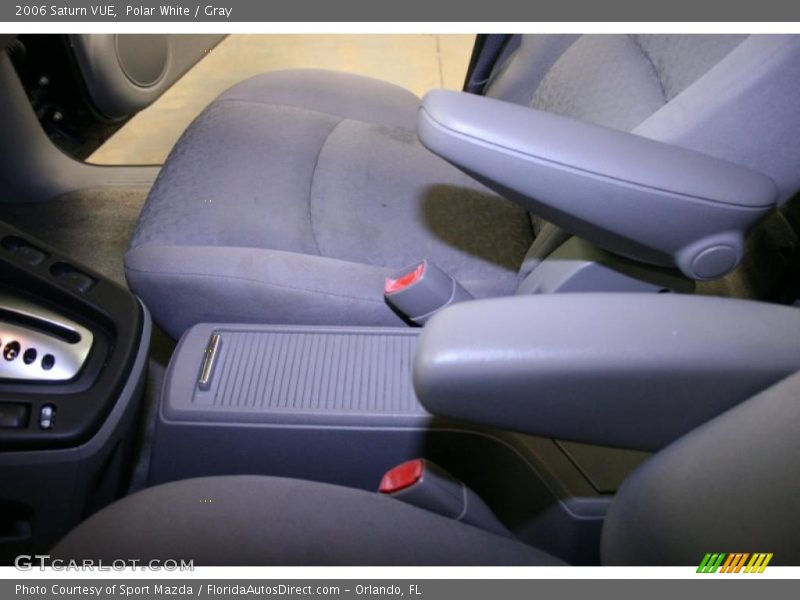 Polar White / Gray 2006 Saturn VUE