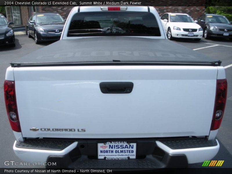 Summit White / Medium Dark Pewter 2004 Chevrolet Colorado LS Extended Cab
