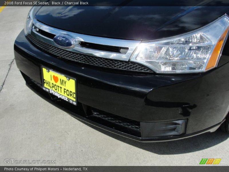 Black / Charcoal Black 2008 Ford Focus SE Sedan