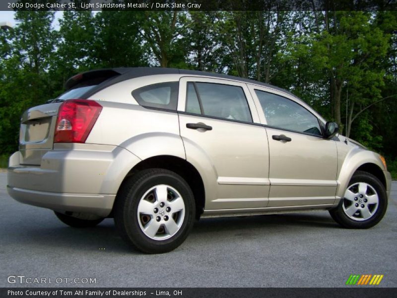 Light Sandstone Metallic / Dark Slate Gray 2009 Dodge Caliber SE