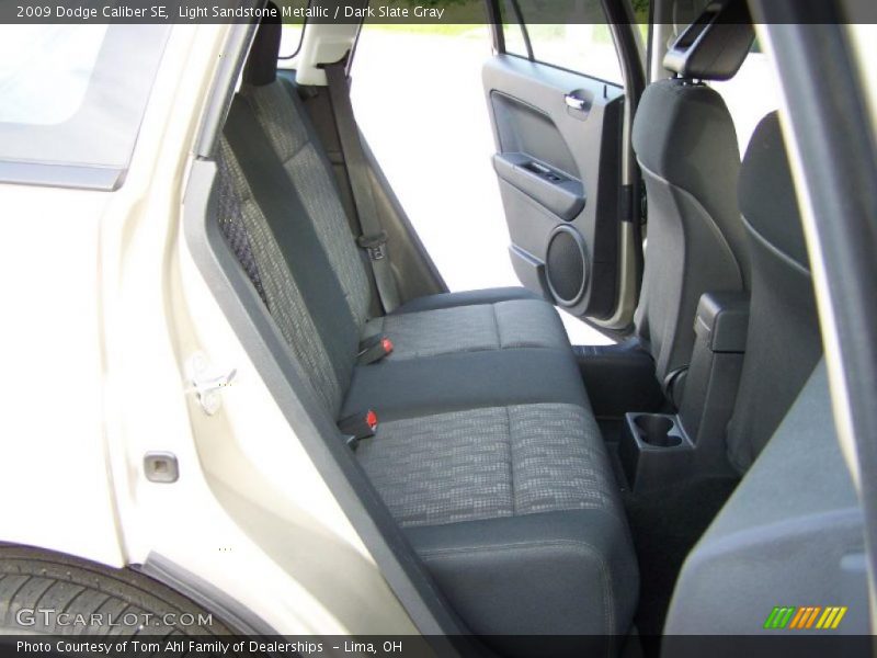 Light Sandstone Metallic / Dark Slate Gray 2009 Dodge Caliber SE