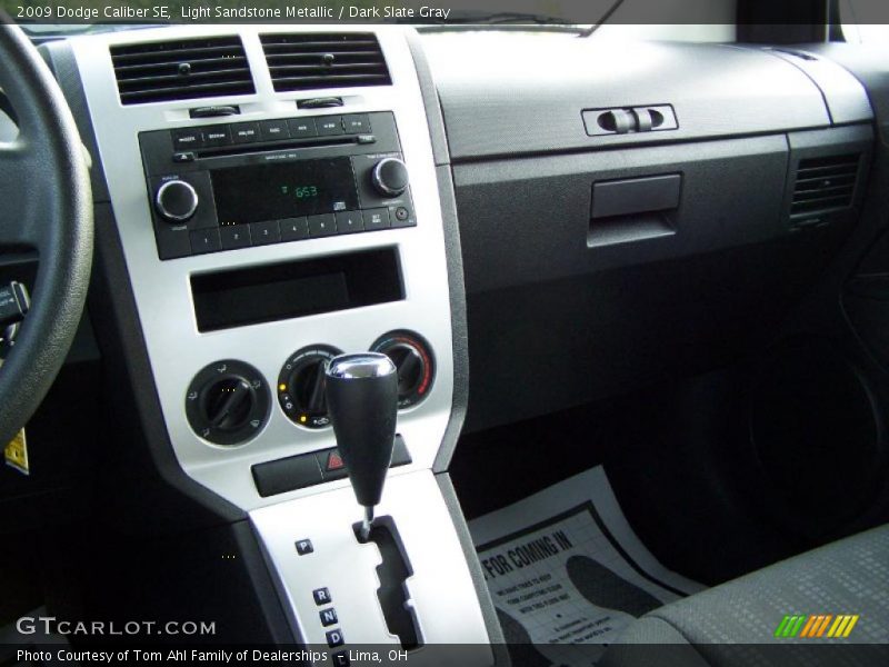 Light Sandstone Metallic / Dark Slate Gray 2009 Dodge Caliber SE