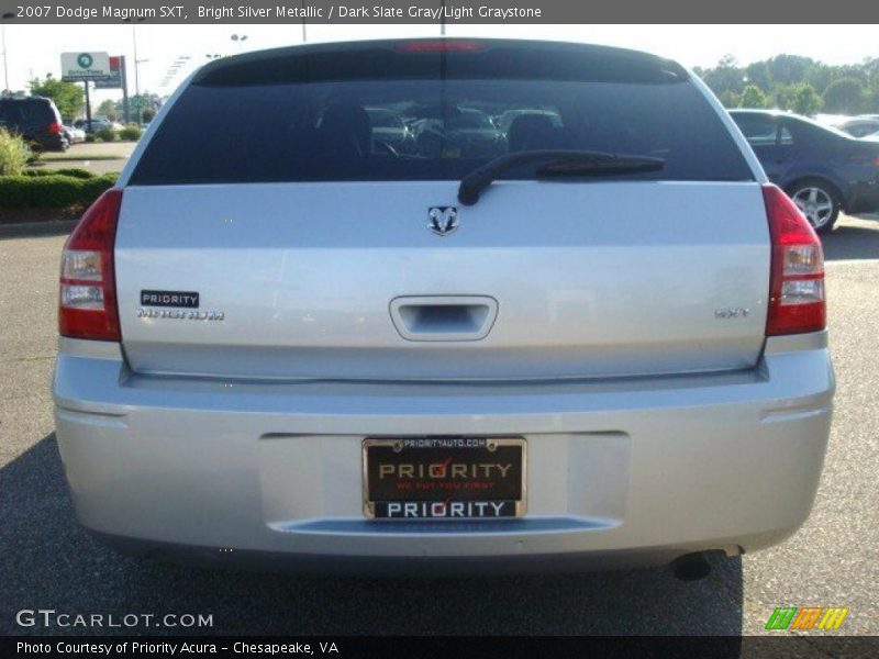 Bright Silver Metallic / Dark Slate Gray/Light Graystone 2007 Dodge Magnum SXT