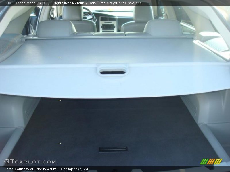 Bright Silver Metallic / Dark Slate Gray/Light Graystone 2007 Dodge Magnum SXT