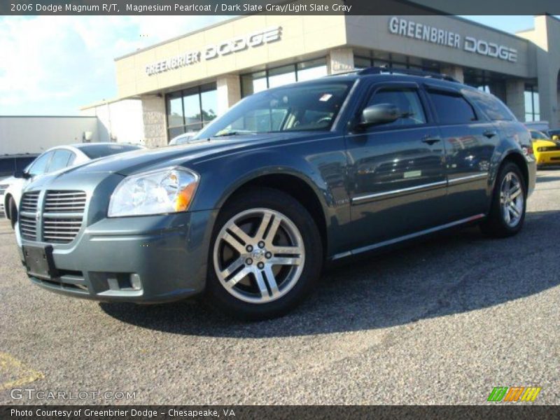 Magnesium Pearlcoat / Dark Slate Gray/Light Slate Gray 2006 Dodge Magnum R/T