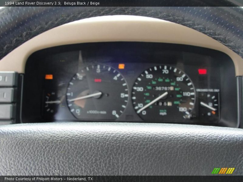 Beluga Black / Beige 1994 Land Rover Discovery 3.9