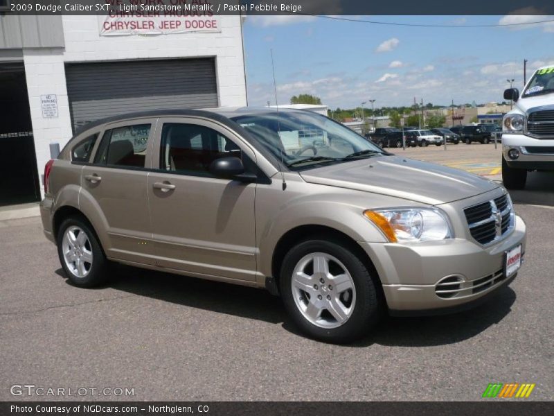 Light Sandstone Metallic / Pastel Pebble Beige 2009 Dodge Caliber SXT