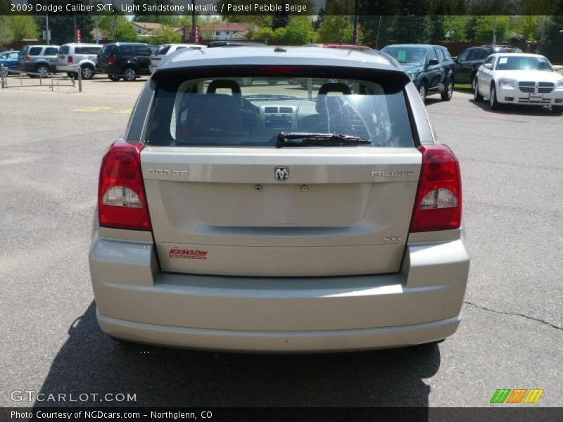 Light Sandstone Metallic / Pastel Pebble Beige 2009 Dodge Caliber SXT