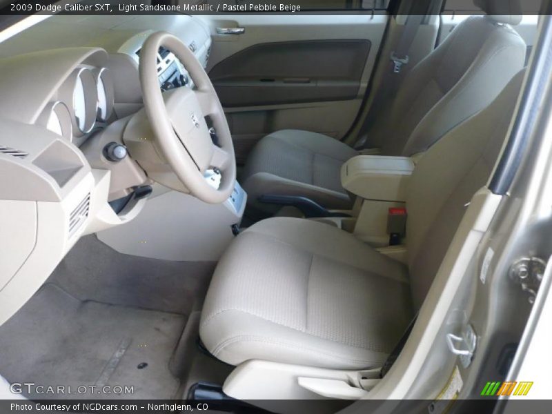 Light Sandstone Metallic / Pastel Pebble Beige 2009 Dodge Caliber SXT