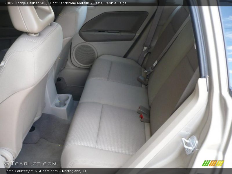 Light Sandstone Metallic / Pastel Pebble Beige 2009 Dodge Caliber SXT