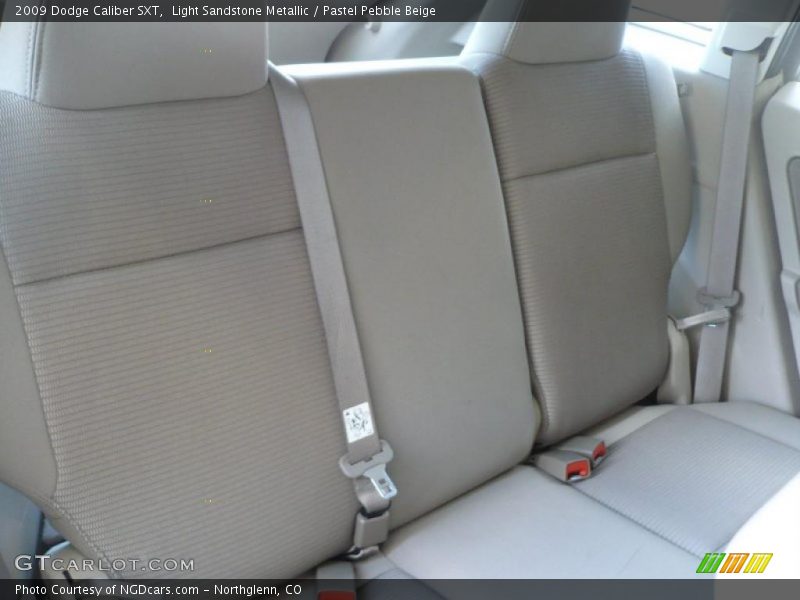 Light Sandstone Metallic / Pastel Pebble Beige 2009 Dodge Caliber SXT