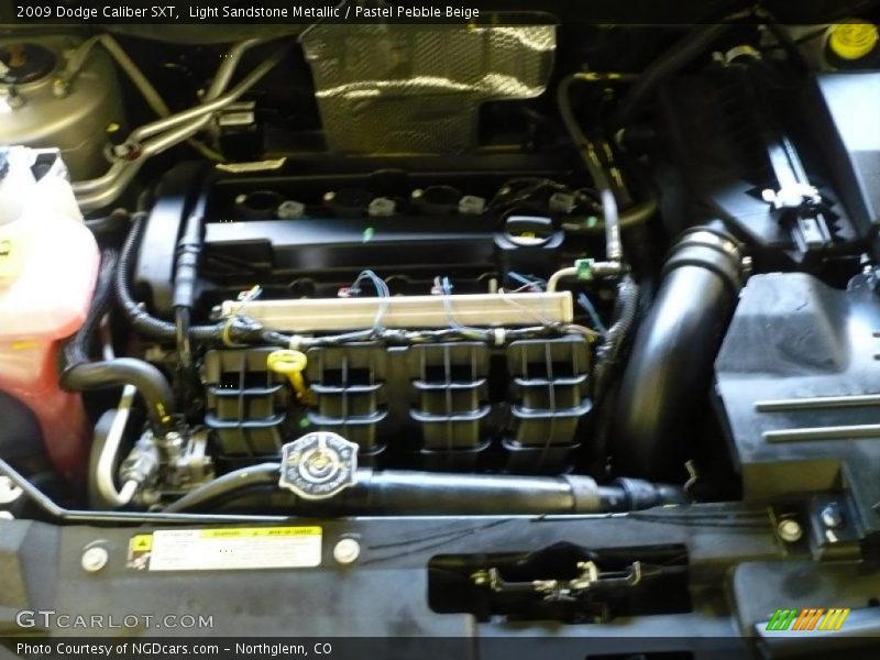 Light Sandstone Metallic / Pastel Pebble Beige 2009 Dodge Caliber SXT