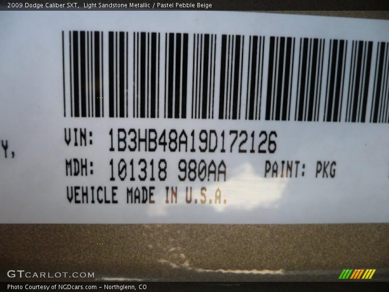 Light Sandstone Metallic / Pastel Pebble Beige 2009 Dodge Caliber SXT