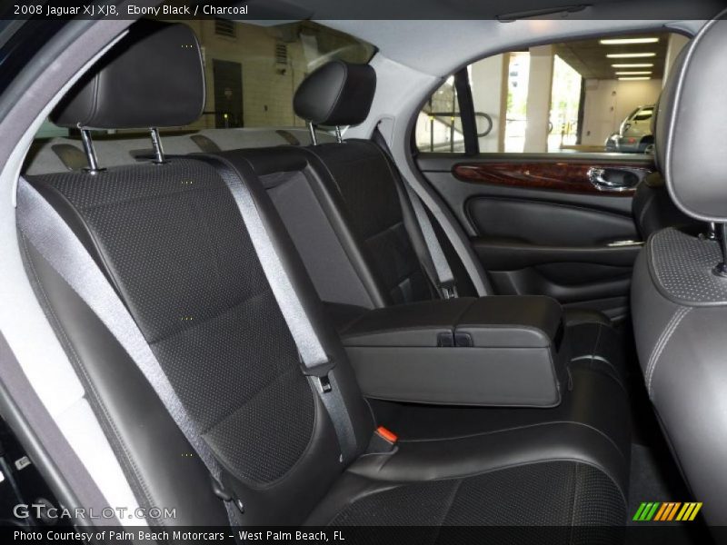 Ebony Black / Charcoal 2008 Jaguar XJ XJ8