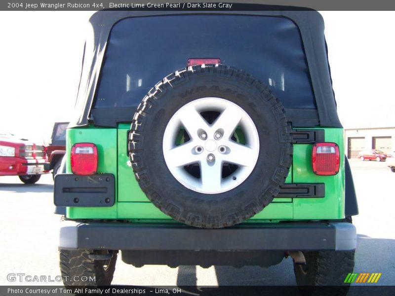 Electric Lime Green Pearl / Dark Slate Gray 2004 Jeep Wrangler Rubicon 4x4