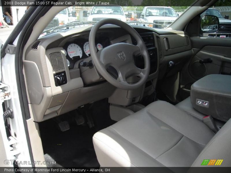 Bright White / Taupe 2003 Dodge Ram 1500 ST Regular Cab