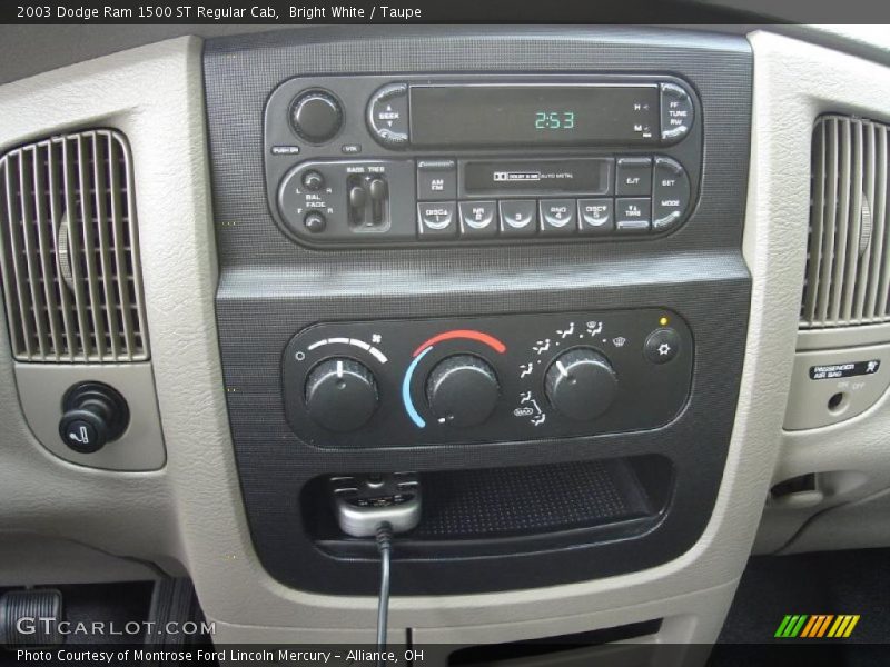 Bright White / Taupe 2003 Dodge Ram 1500 ST Regular Cab