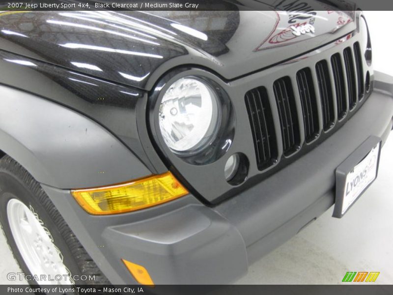 Black Clearcoat / Medium Slate Gray 2007 Jeep Liberty Sport 4x4
