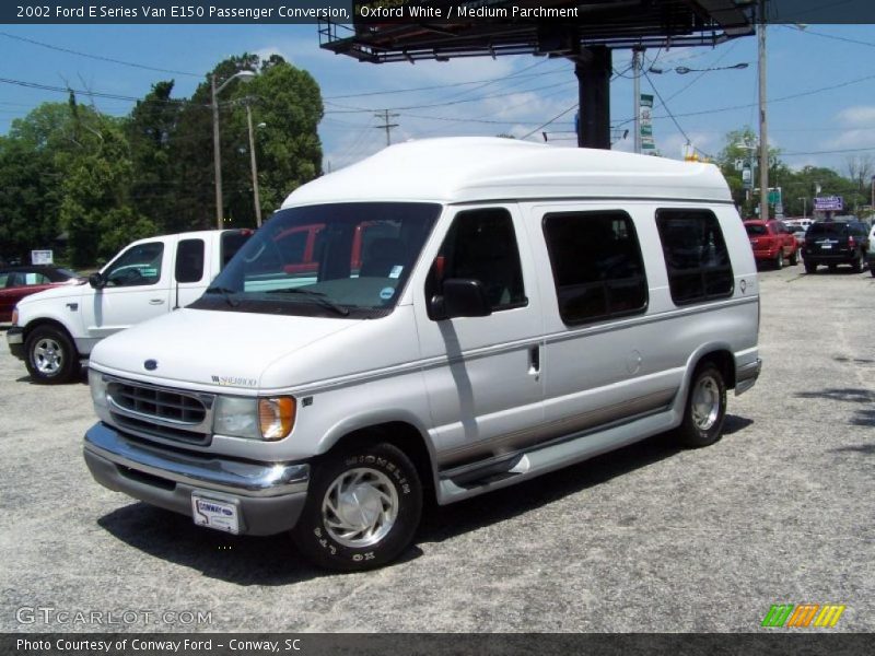 Oxford White / Medium Parchment 2002 Ford E Series Van E150 Passenger Conversion