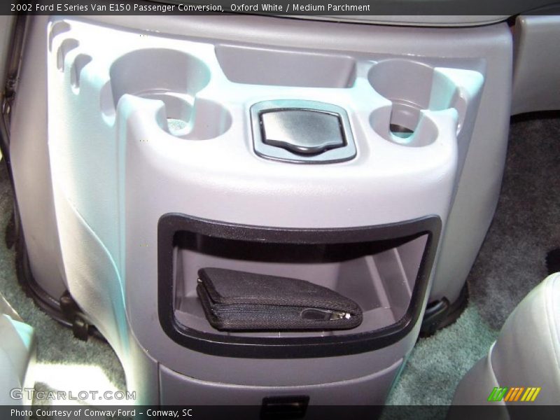Oxford White / Medium Parchment 2002 Ford E Series Van E150 Passenger Conversion