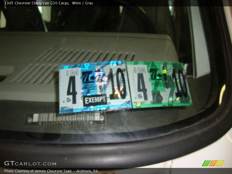 White / Gray 1995 Chevrolet Chevy Van G30 Cargo