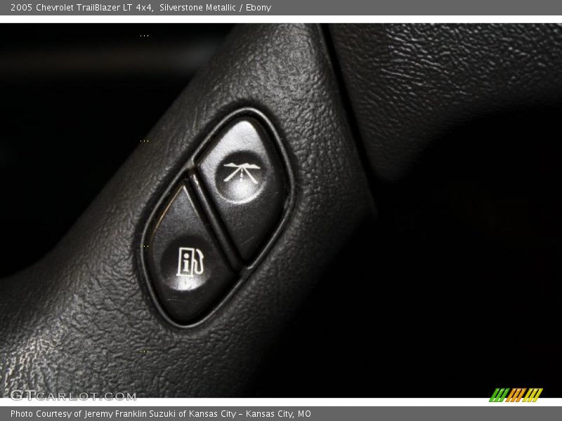 Silverstone Metallic / Ebony 2005 Chevrolet TrailBlazer LT 4x4
