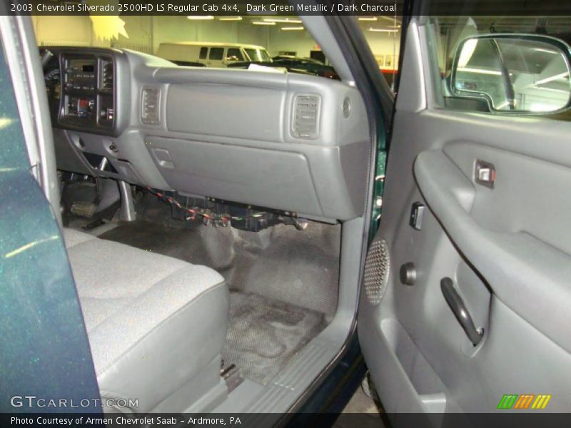 Dark Green Metallic / Dark Charcoal 2003 Chevrolet Silverado 2500HD LS Regular Cab 4x4