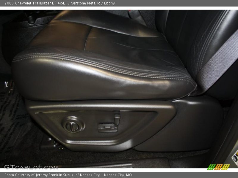 Silverstone Metallic / Ebony 2005 Chevrolet TrailBlazer LT 4x4