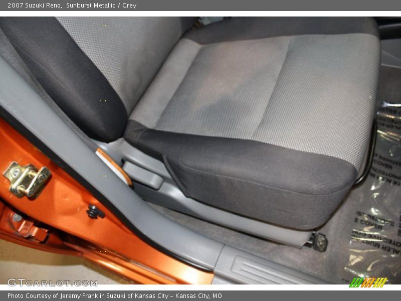 Sunburst Metallic / Grey 2007 Suzuki Reno