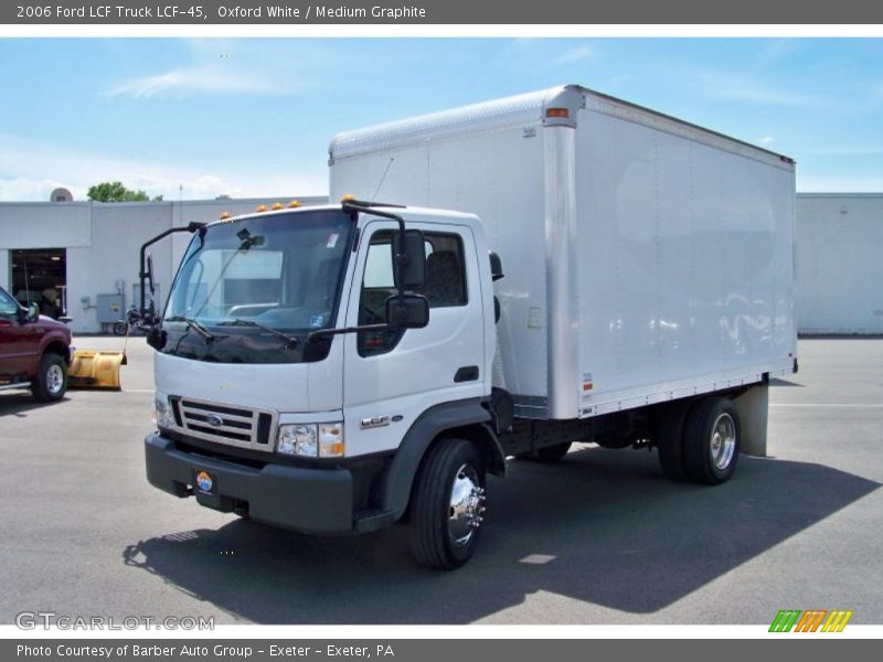 Oxford White / Medium Graphite 2006 Ford LCF Truck LCF-45