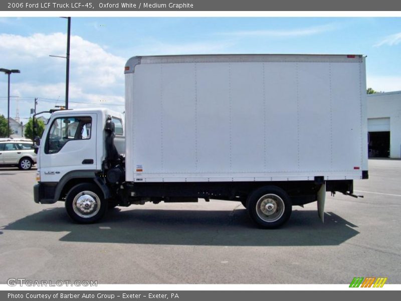 Oxford White / Medium Graphite 2006 Ford LCF Truck LCF-45