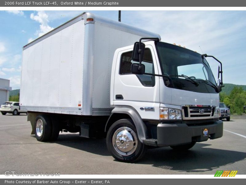 Oxford White / Medium Graphite 2006 Ford LCF Truck LCF-45