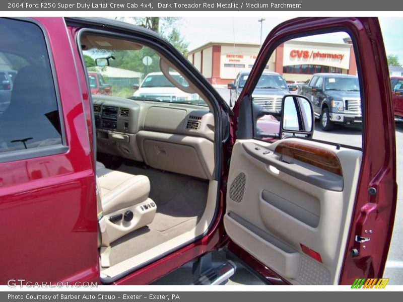 Dark Toreador Red Metallic / Medium Parchment 2004 Ford F250 Super Duty Lariat Crew Cab 4x4