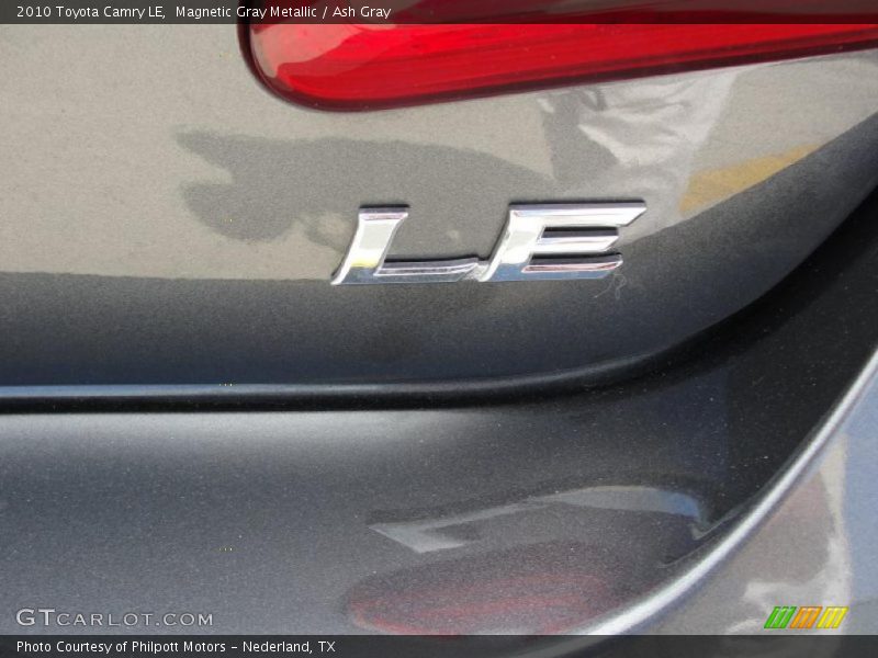 Magnetic Gray Metallic / Ash Gray 2010 Toyota Camry LE