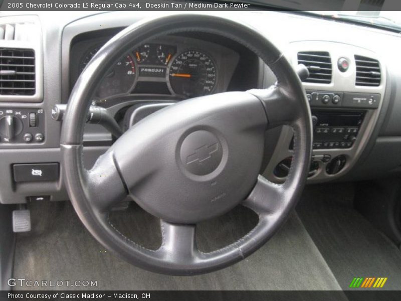 Doeskin Tan / Medium Dark Pewter 2005 Chevrolet Colorado LS Regular Cab 4x4