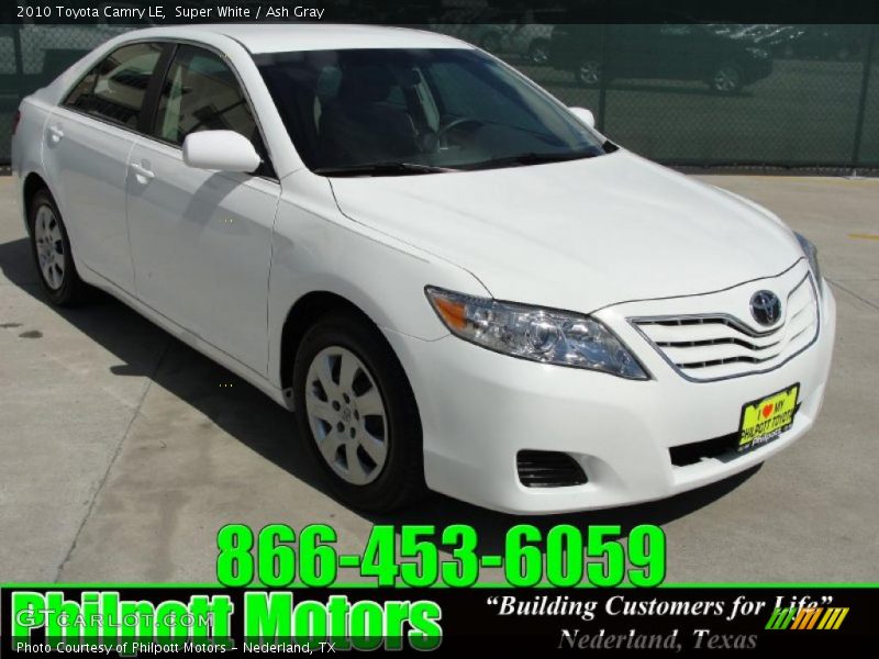Super White / Ash Gray 2010 Toyota Camry LE