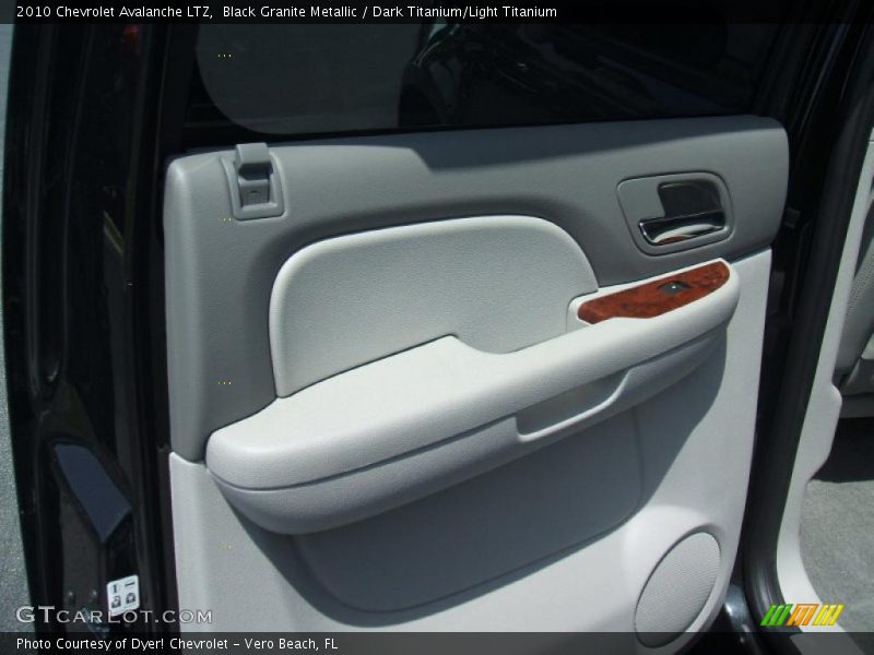 Black Granite Metallic / Dark Titanium/Light Titanium 2010 Chevrolet Avalanche LTZ