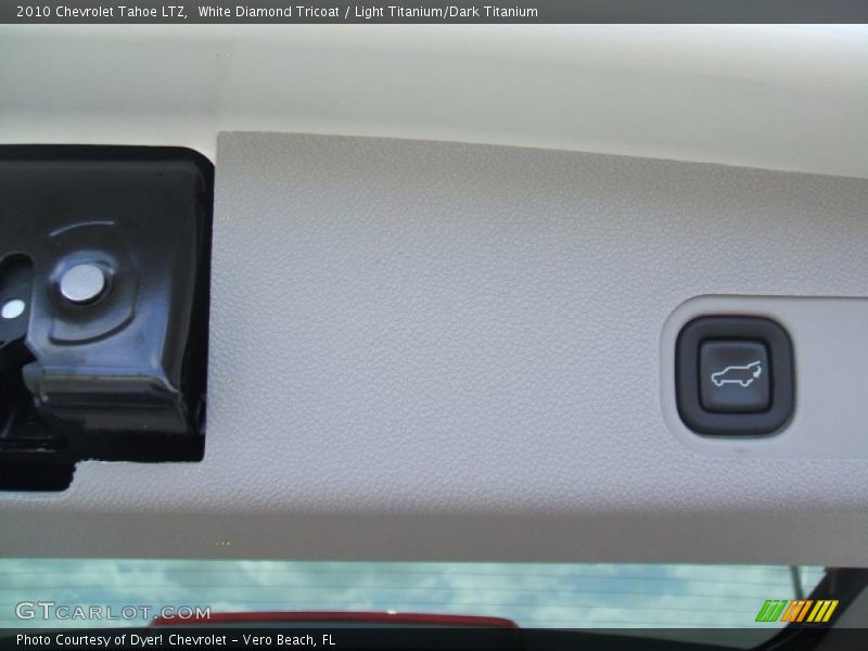 White Diamond Tricoat / Light Titanium/Dark Titanium 2010 Chevrolet Tahoe LTZ